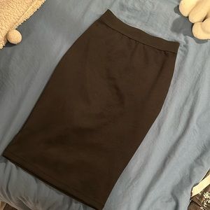 APT.9 Pencil Skirt